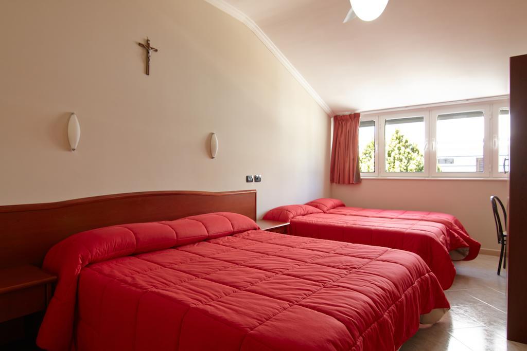 Albergo Villa Bianca San Giovanni Rotondo Phòng bức ảnh